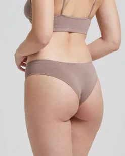 Brasiliana seamless Skin Shades