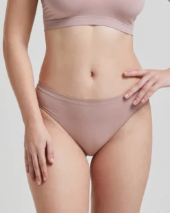 Brasiliana seamless Skin Shades