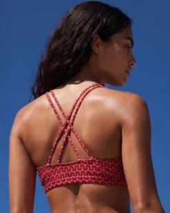 Brassiere Waves