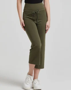 Cropped Walk