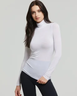 Maglia collo alto in modal cashmere
