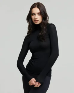 Maglia collo alto in modal cashmere
