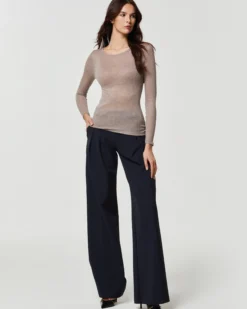 Maglia rib con scollo barchetta in modal cashmere a costine
