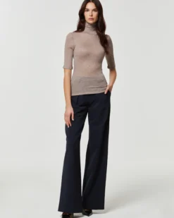 Maglia rib manica corta collo alto in modal cashmere a costine