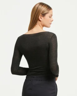 Maglia scollo a barchetta in modal cashmere con lamé