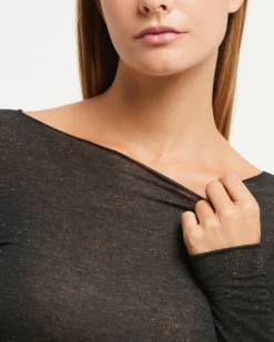 Maglia scollo a barchetta in modal cashmere con lamé