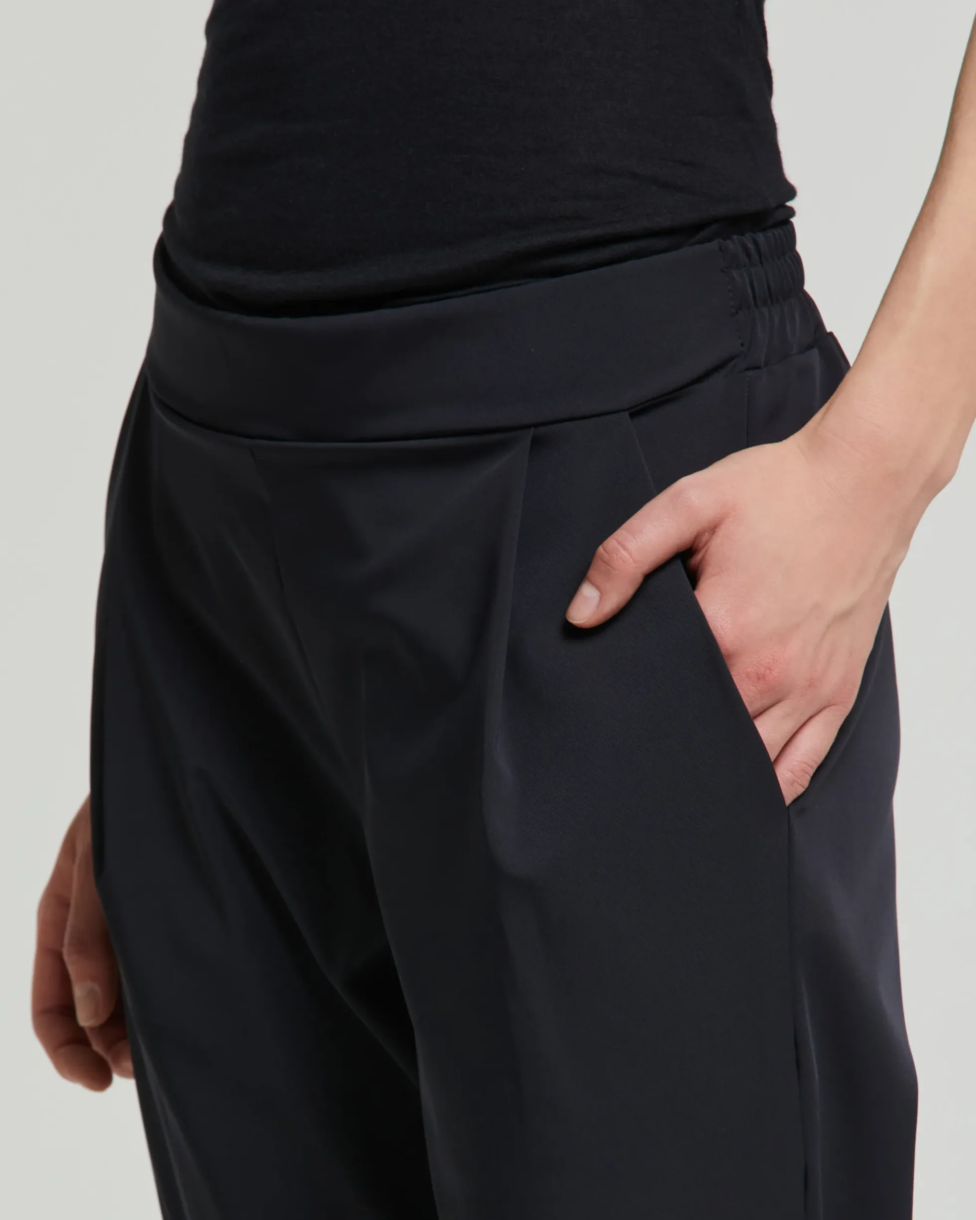 Pantalone donna new Sara modello classico
