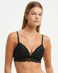 Reggiseno pizzo con coppe imbottite