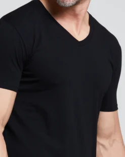 T-SHIRT SCOLLO V